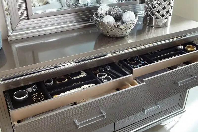 Bedroom 6-Drawer Dresser, 66W x 41H, Glam